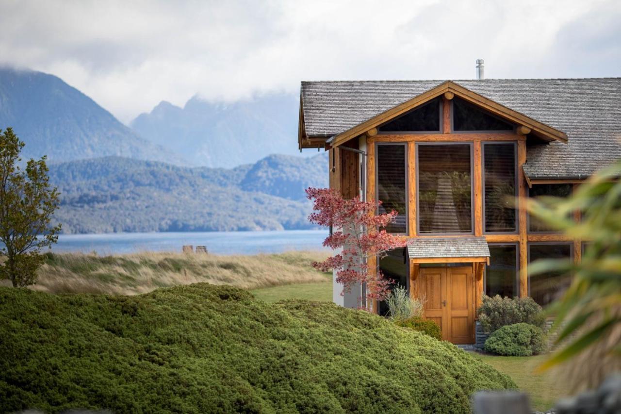 Fiordland Lodge Те-Анау Екстер'єр фото
